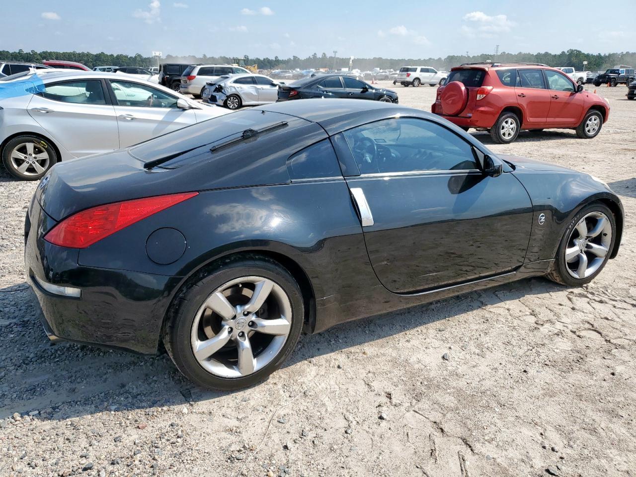 2006 Nissan 350Z Coupe - Фото 3