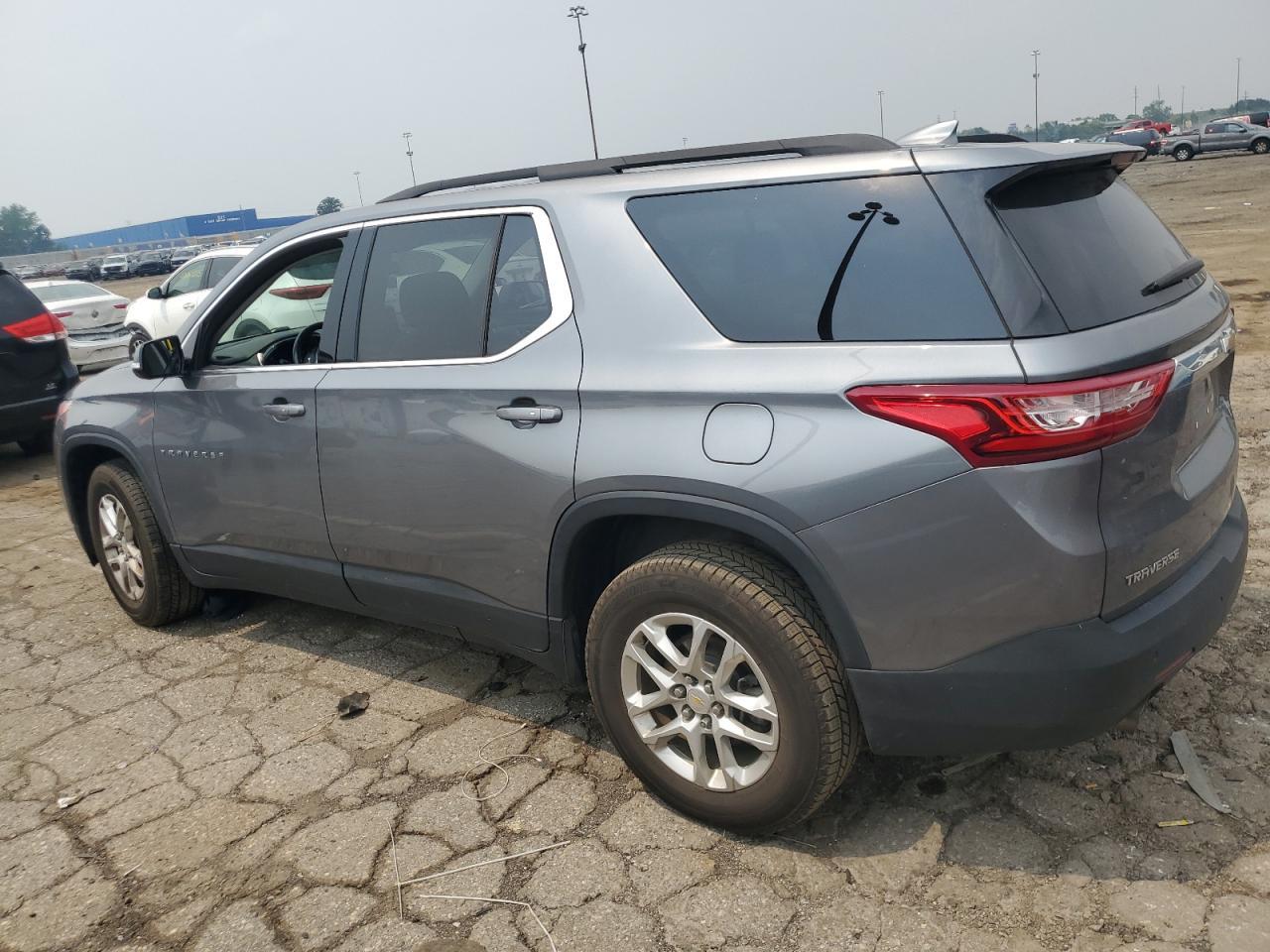 2020 Chevrolet Traverse Lt - Image 2