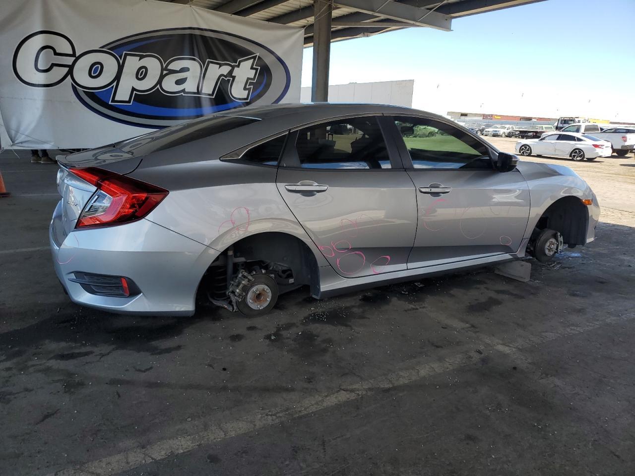 2019 Honda Civic Sport - Фото 3