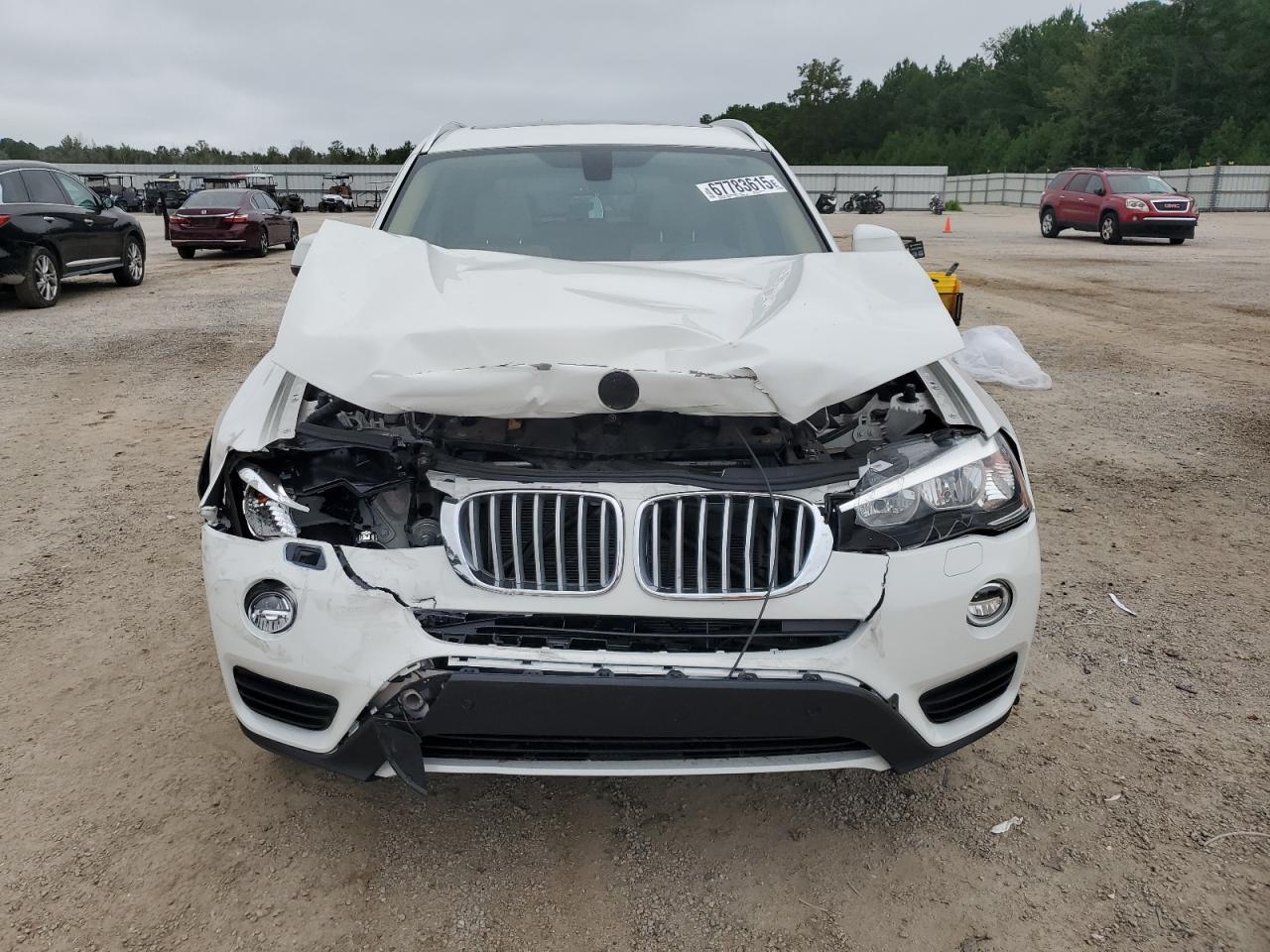 2017 BMW X3 xDrive28I - Фото 5