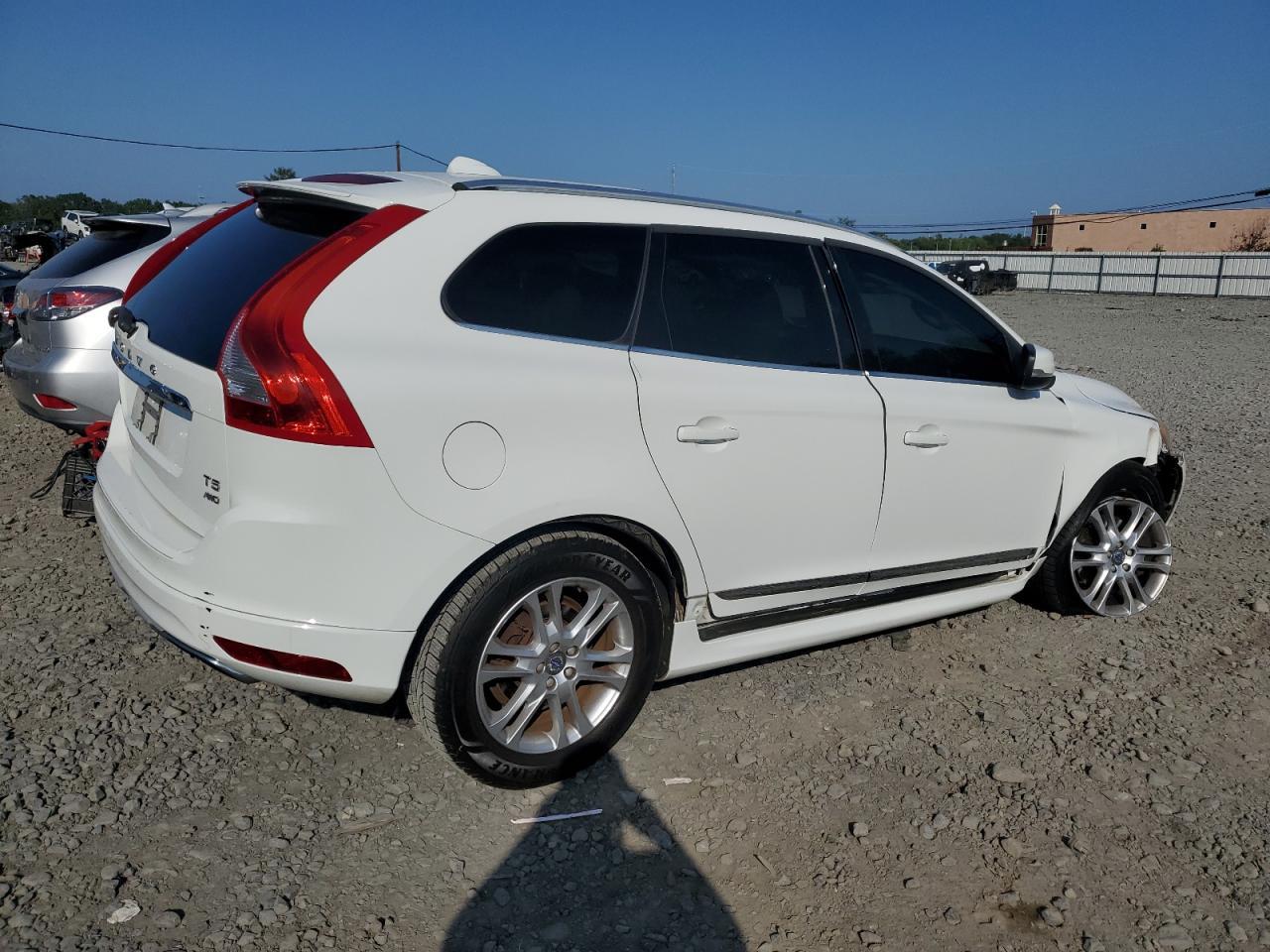 2016 Volvo Xc60 T5 Premier - Фото 3