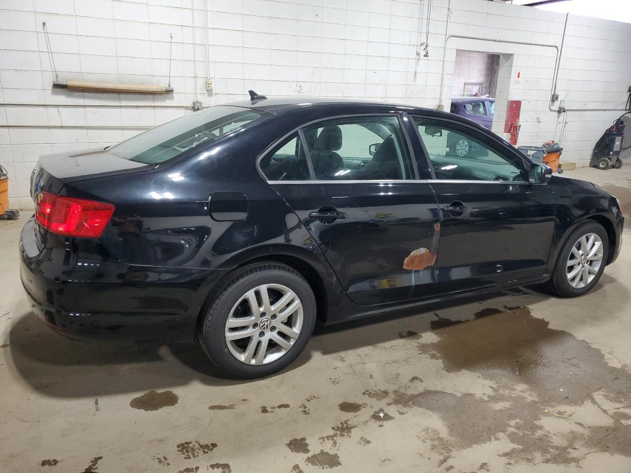 2014 Volkswagen Jetta Se - Image 3