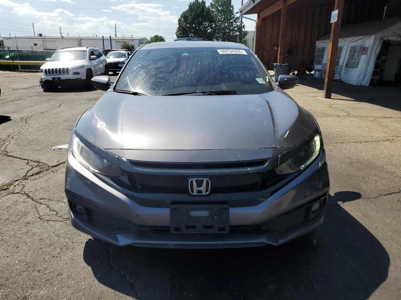 2019 Honda Civic Sport - Image 5