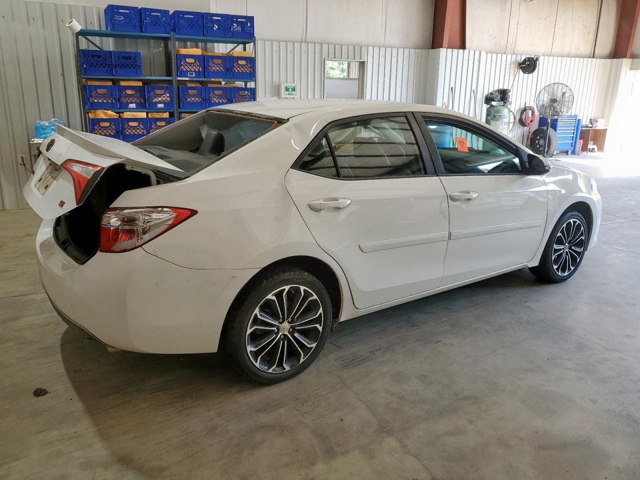 2016 Toyota Corolla L - Фото 3