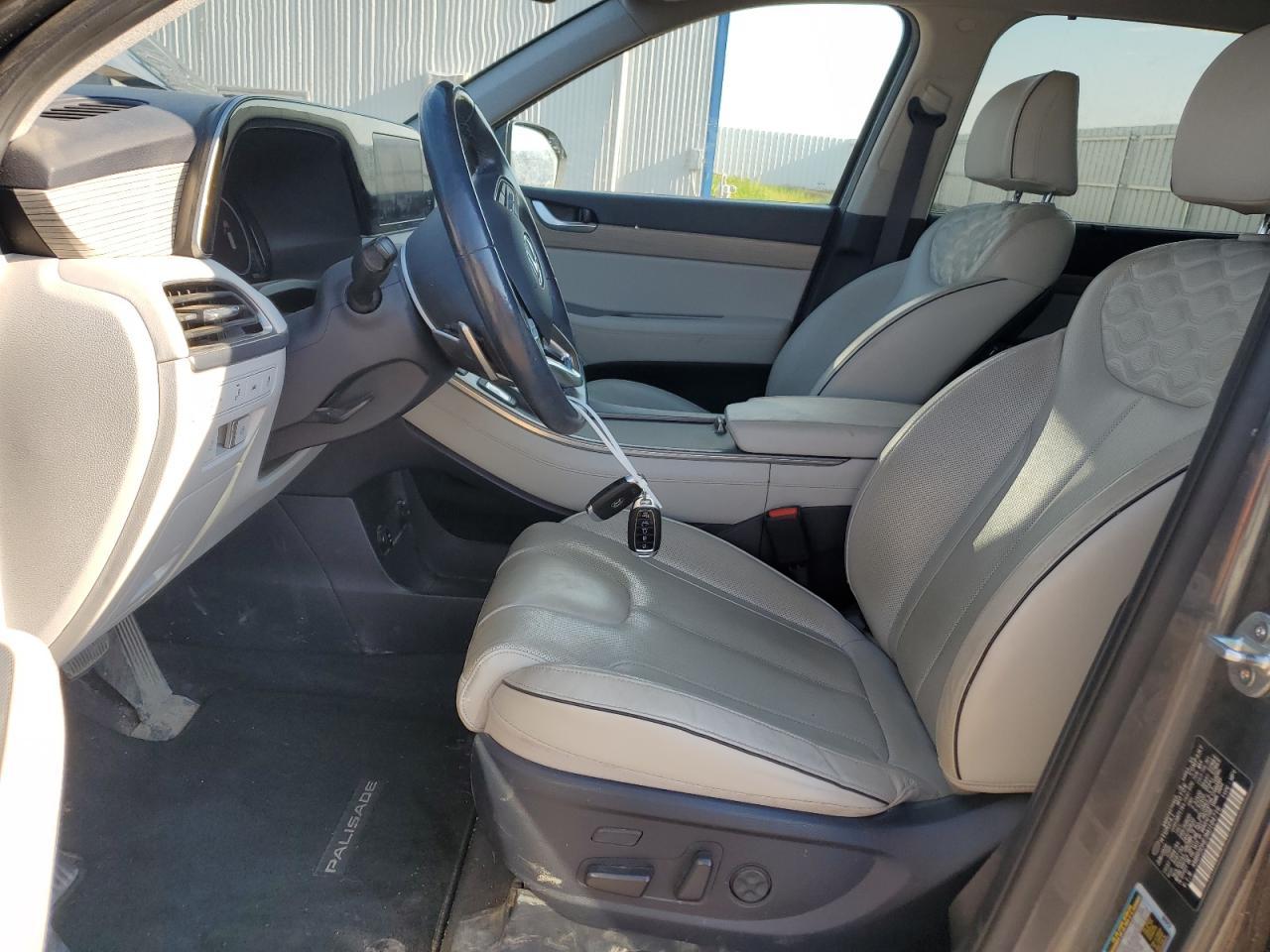 2021 Hyundai Palisade Limited - Image 7