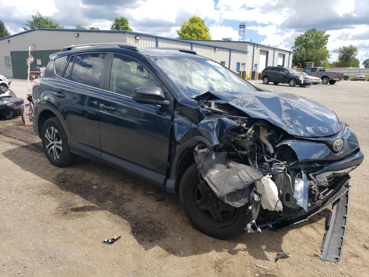 2017 Toyota Rav4 Le - Фото 4