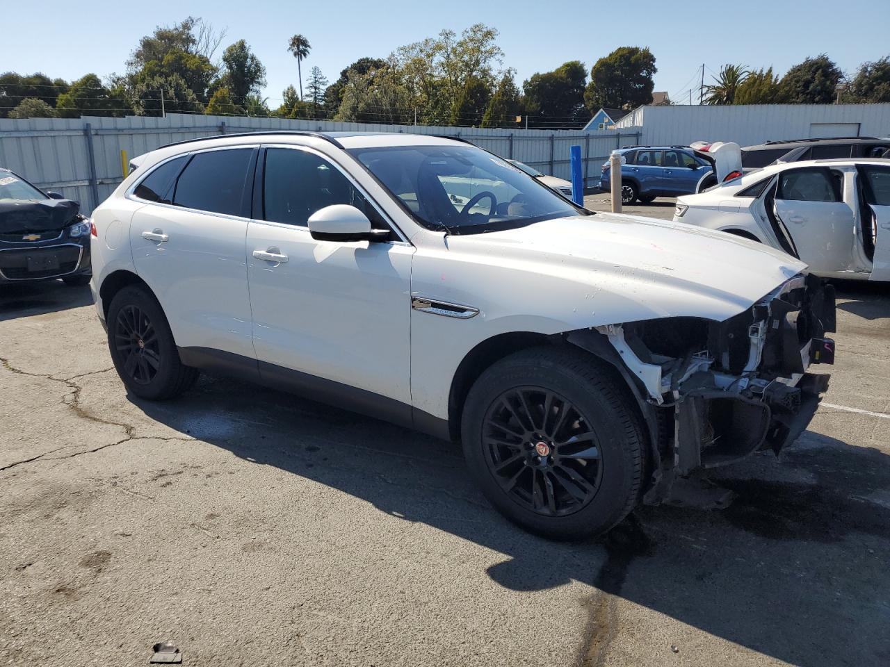 2020 Jaguar F-Pace Prestige - Фото 4