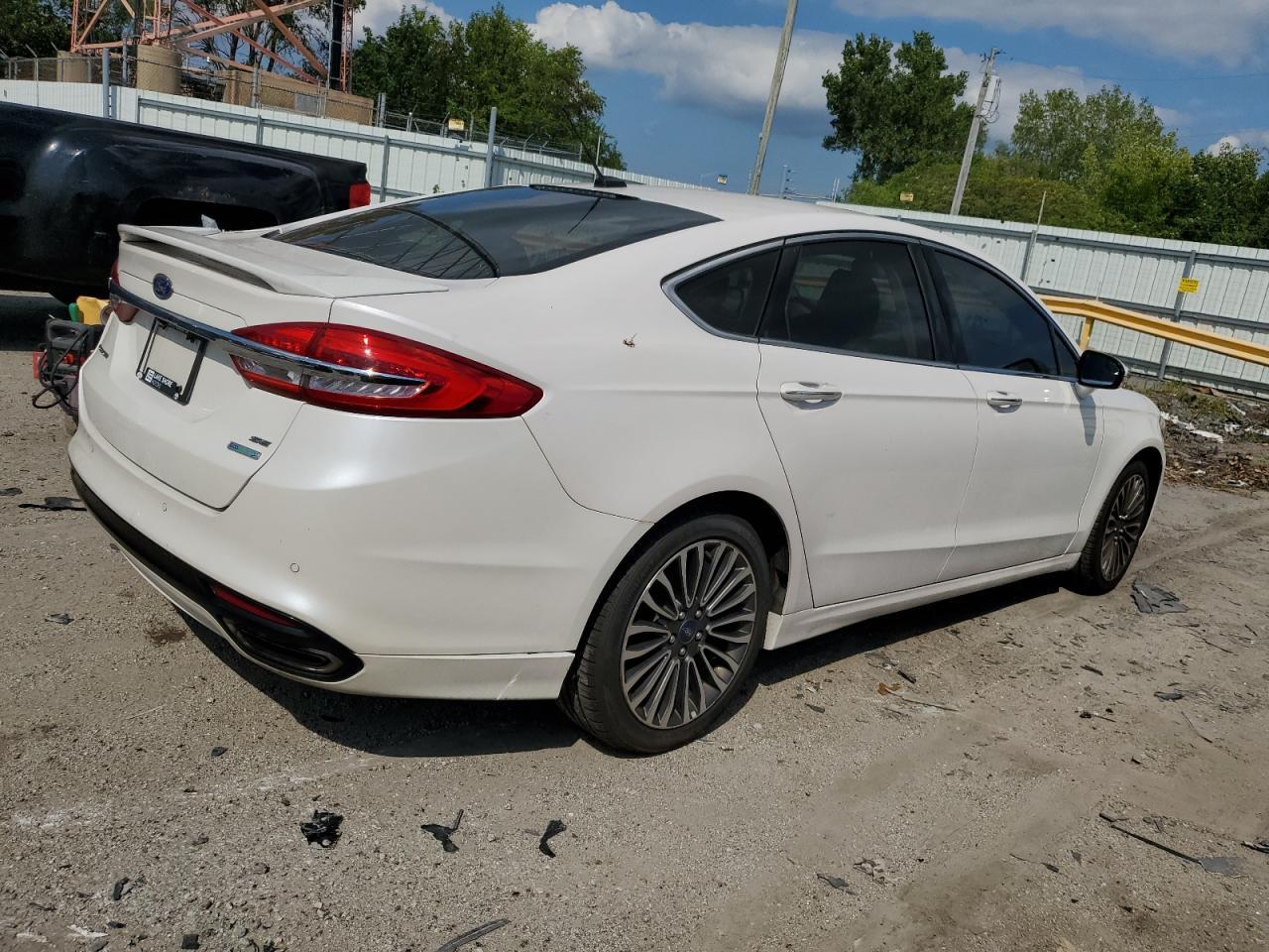 2017 Ford Fusion Se - Фото 3