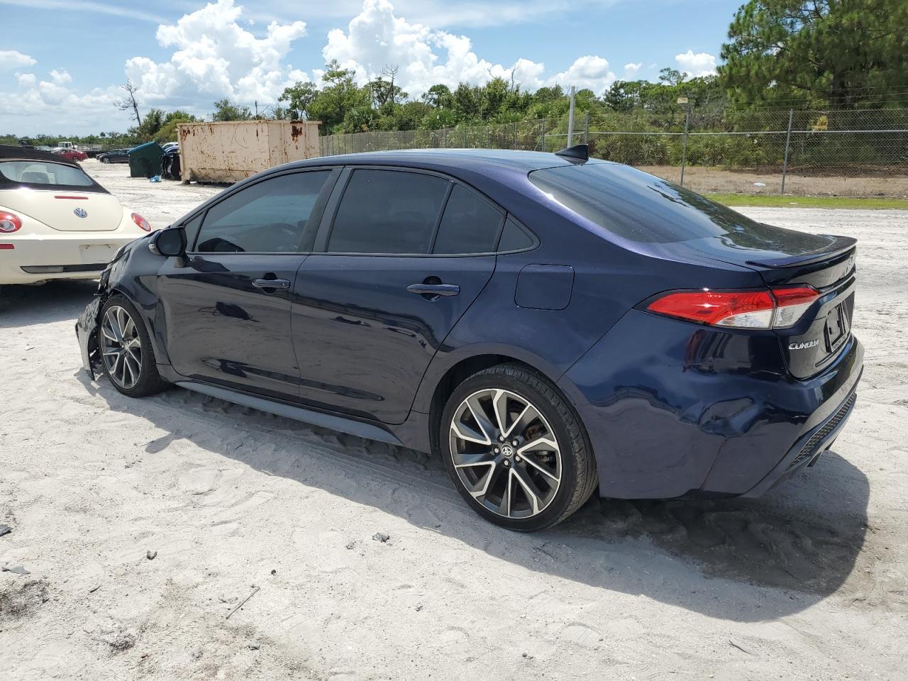 2022 Toyota Corolla Se - Фото 2
