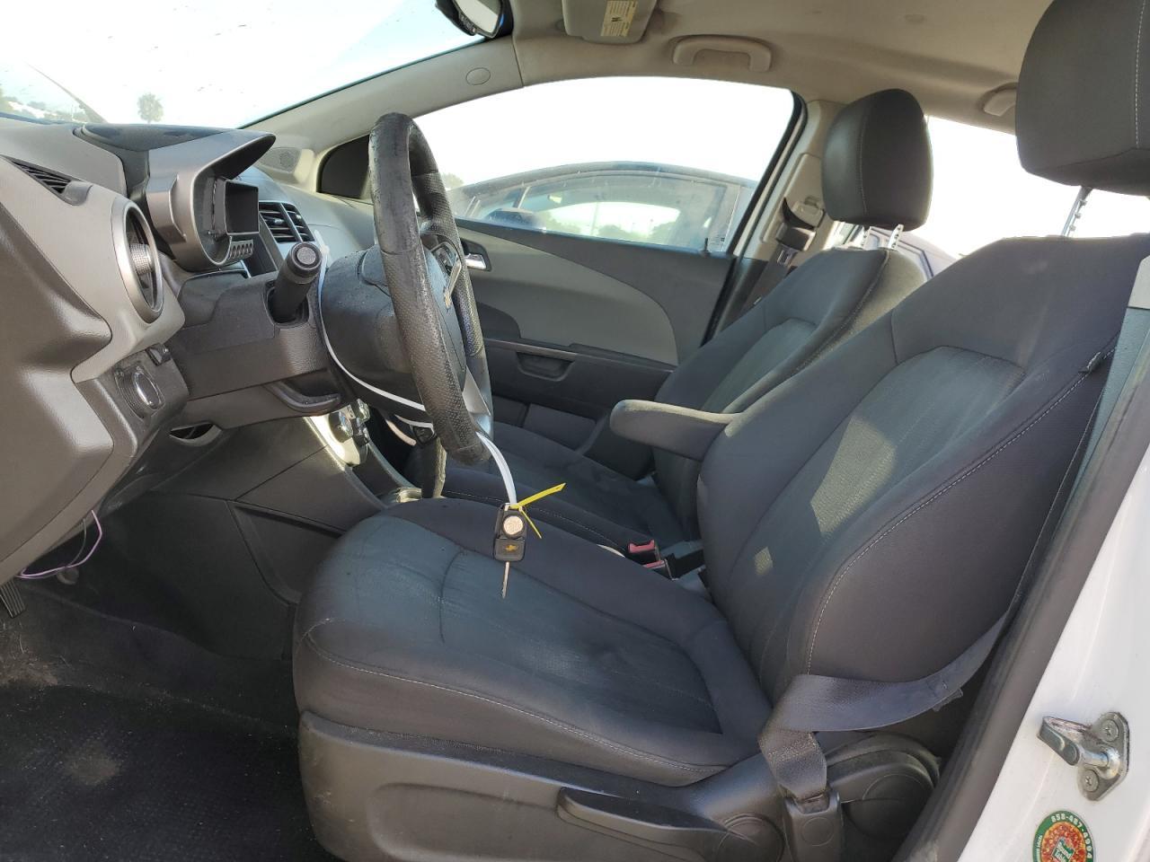 2012 Chevrolet Sonic Lt - Фото 7