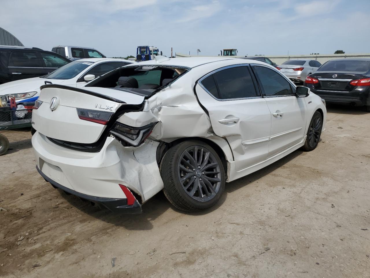 2021 Acura Ilx Premium A-Spec - Фото 3