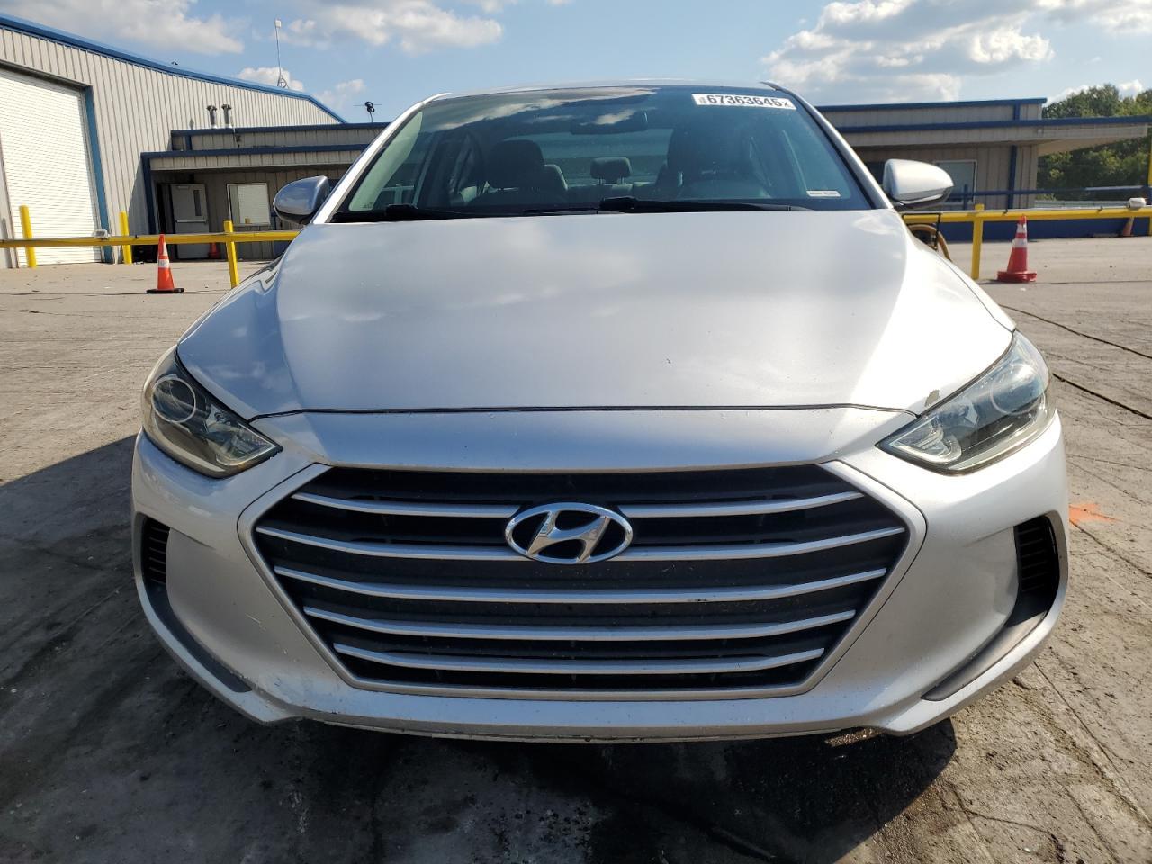 2018 Hyundai Elantra Sel - Фото 5