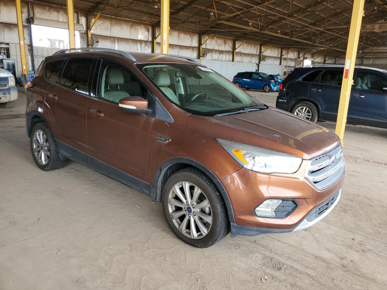 2017 Ford Escape Titanium - Фото 4