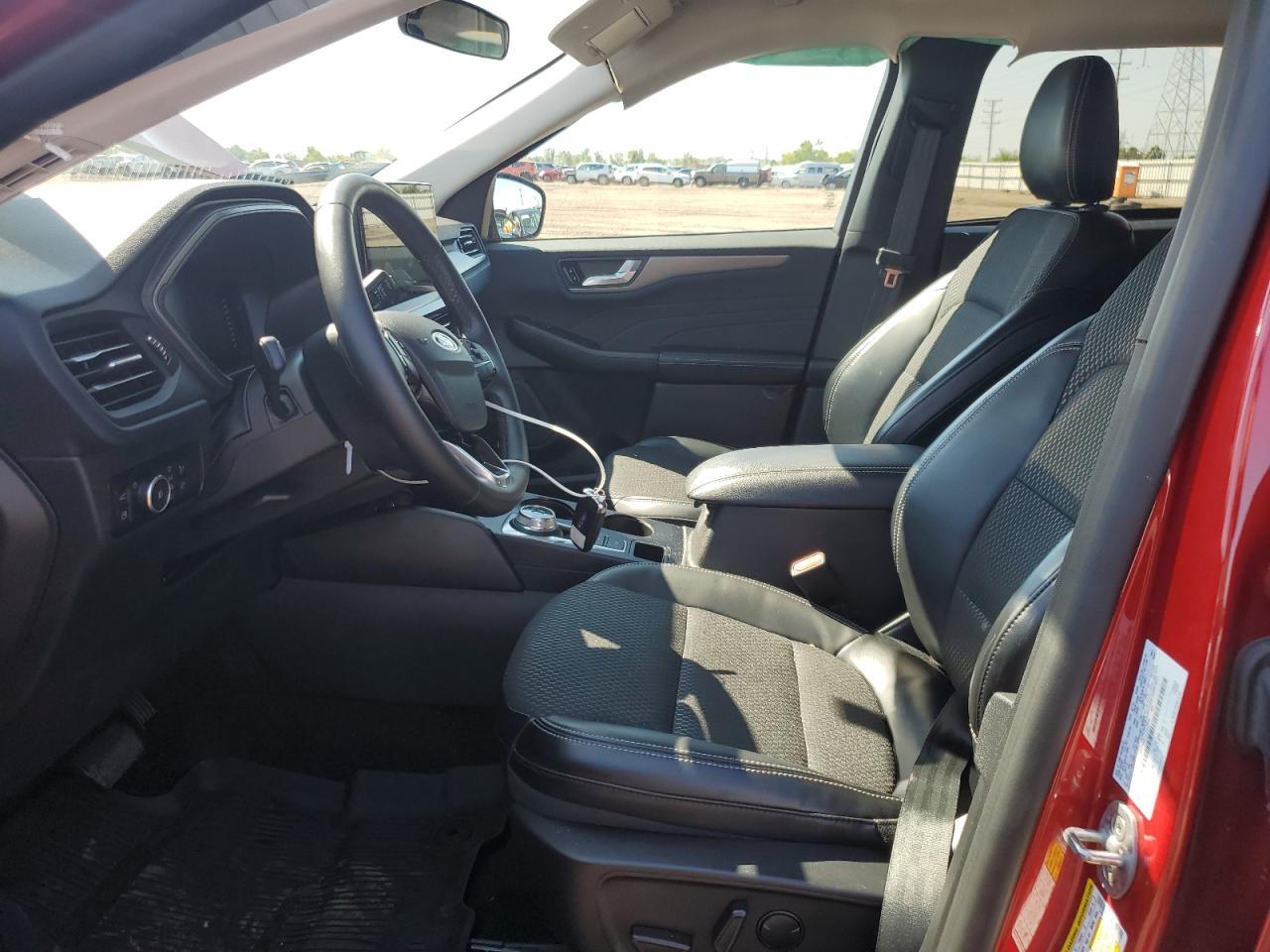 2024 Ford Escape - Фото 7