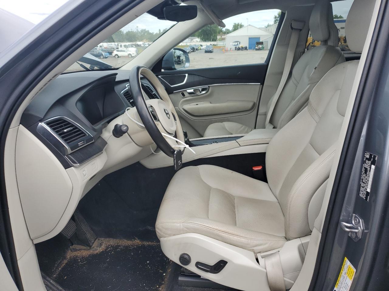 2020 Volvo Xc90 T6 Momentum - Фото 7