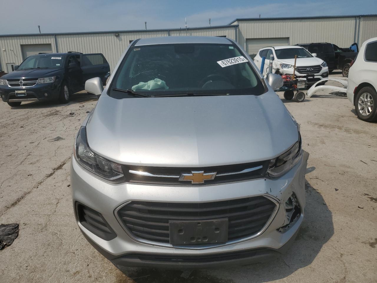 2020 Chevrolet Trax Ls - Фото 5