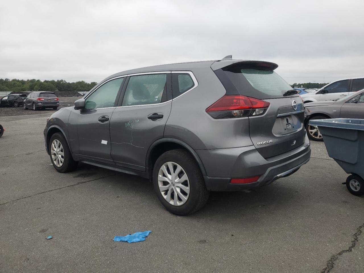 2019 Nissan Rogue S - Image 2