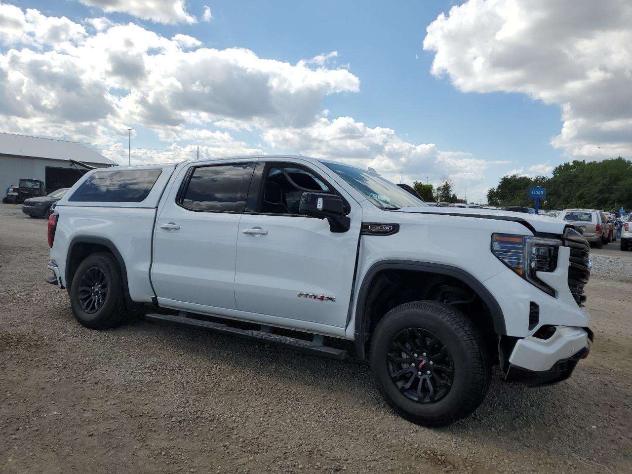 2023 GMC Sierra K1500 At4X - Фото 4