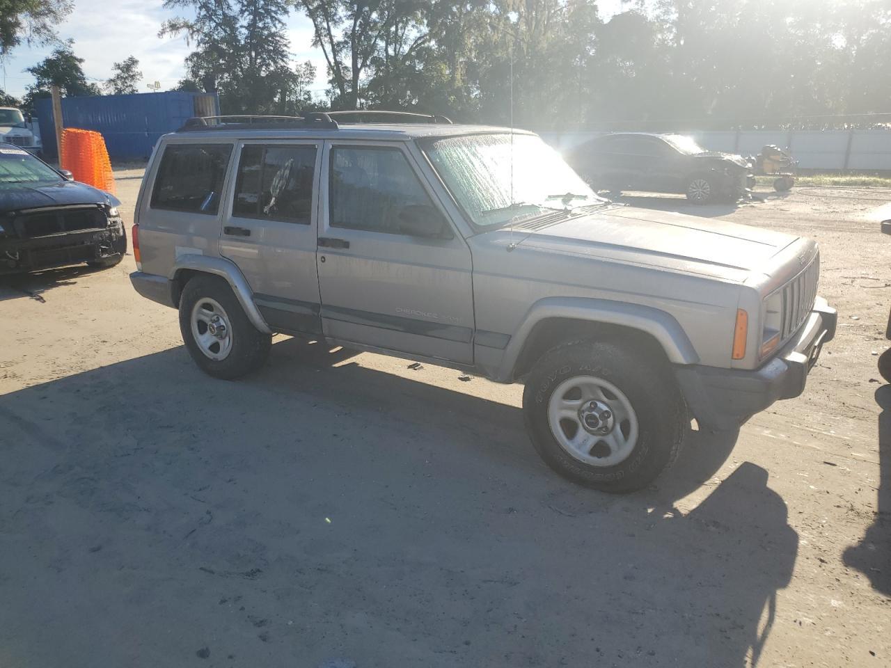 2000 Jeep Cherokee Sport - Фото 4