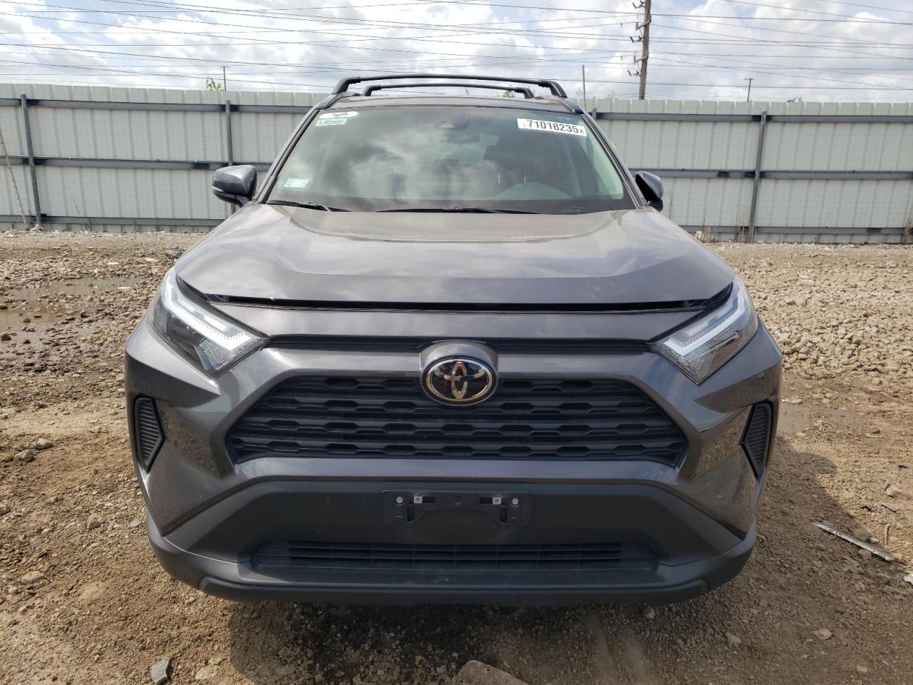 2024 Toyota Rav4 Xle - Image 5