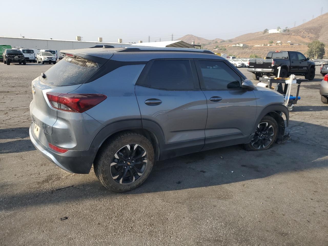 2022 Chevrolet Trailblazer Lt - Фото 3