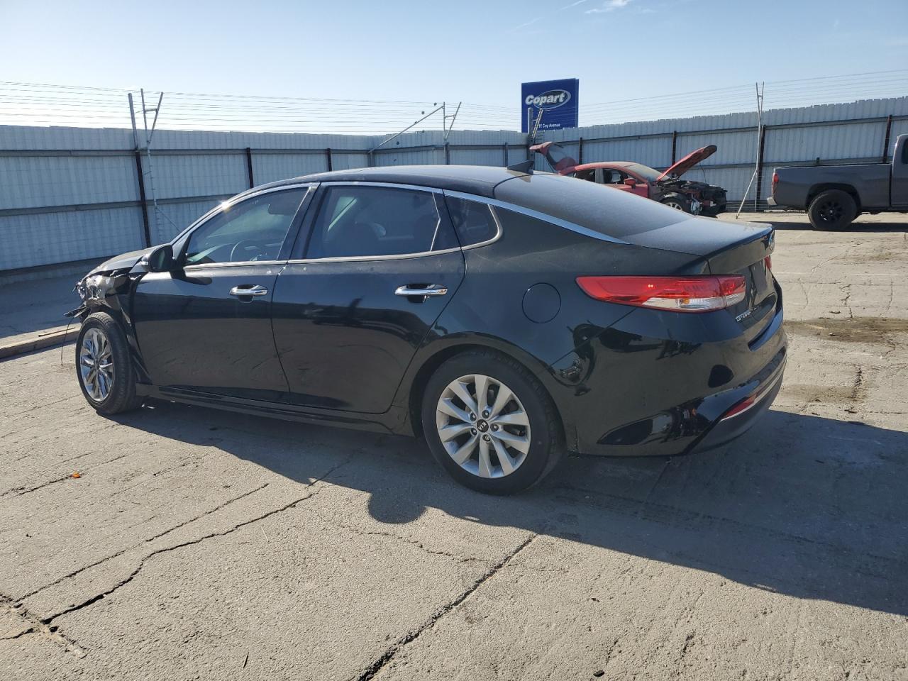 2018 Kia Optima Ex - Фото 2