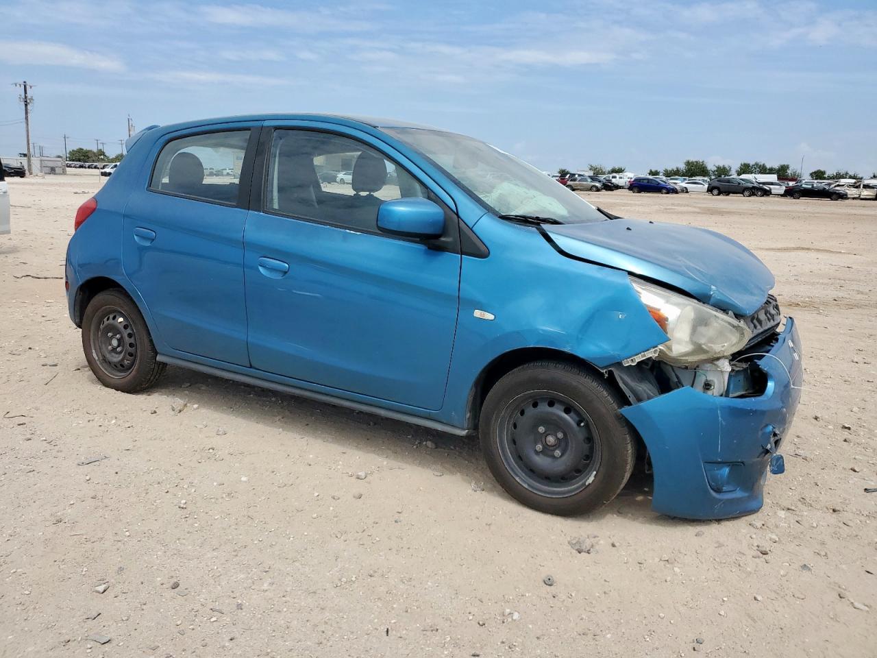 2015 Mitsubishi Mirage De - Фото 4