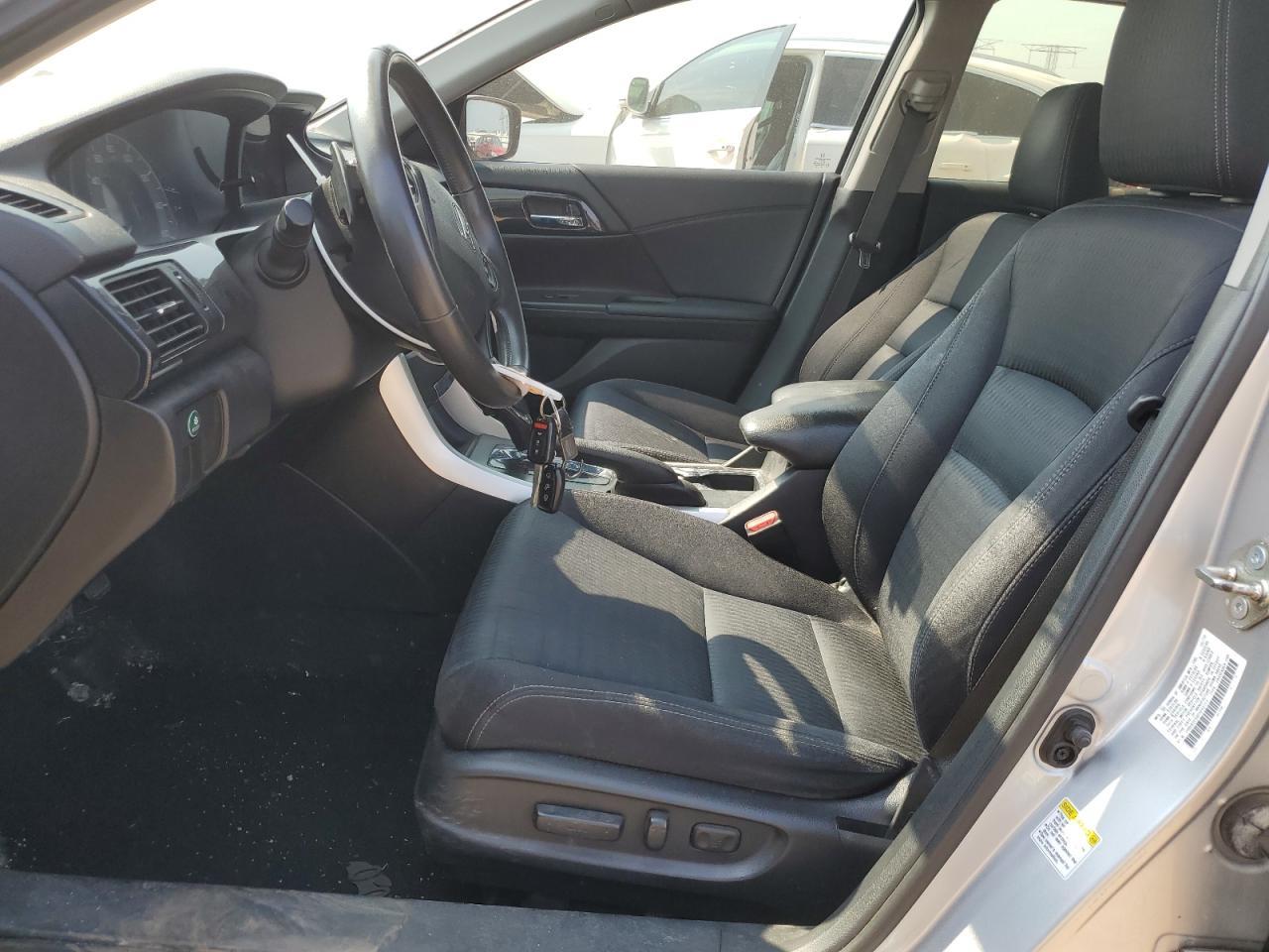 2015 Honda Accord Sport - Image 7