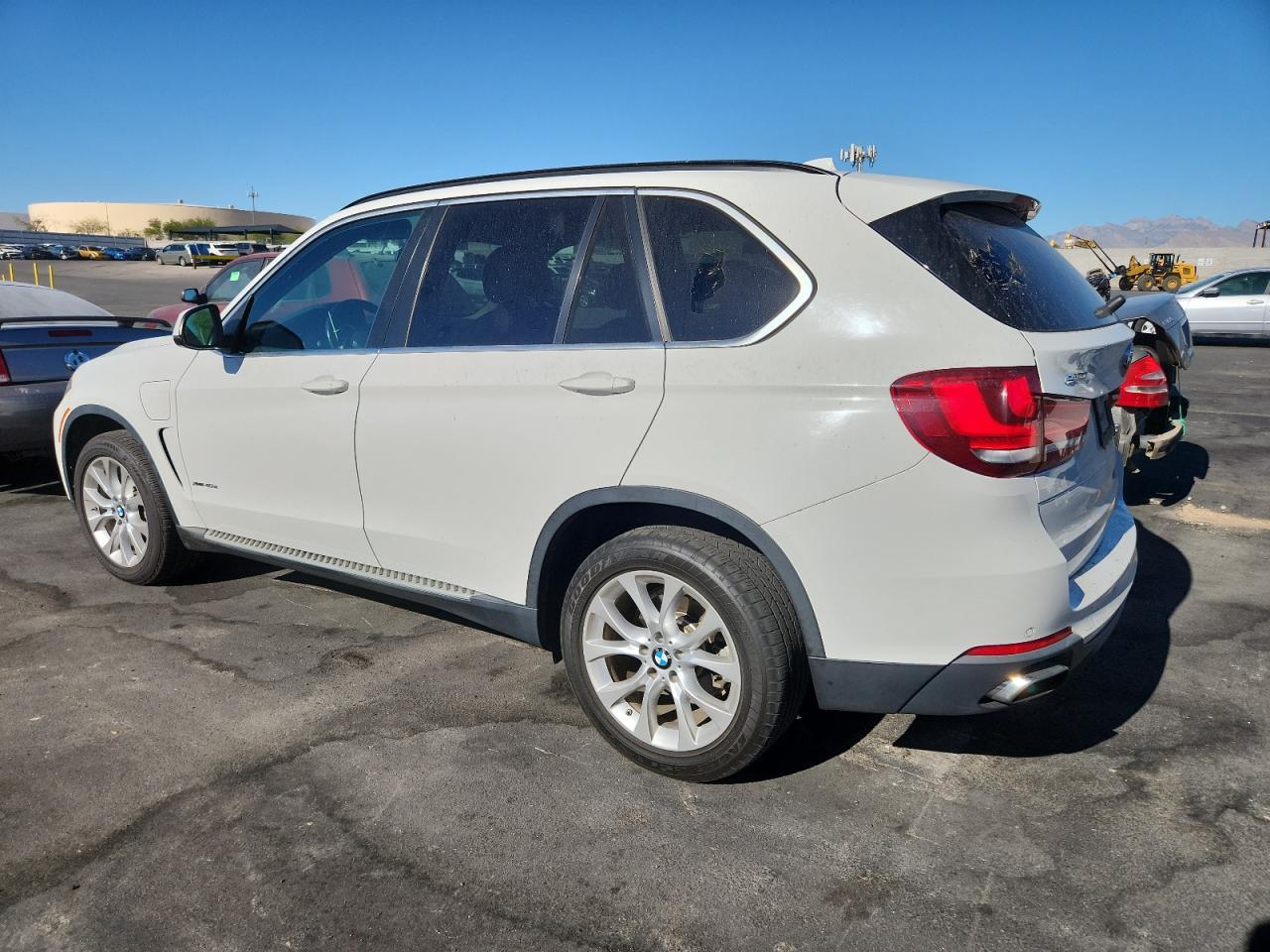 2016 BMW X5 Xdr40E - Image 2