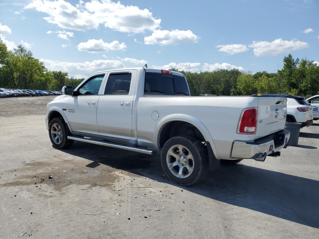 2016 Ram 1500 Laramie - Image 2