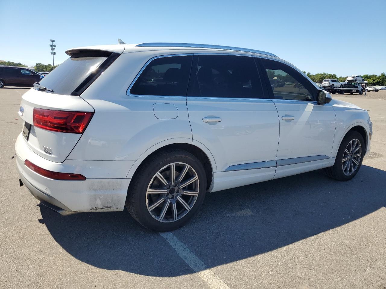 2017 Audi Q7 Premium Plus - Фото 3