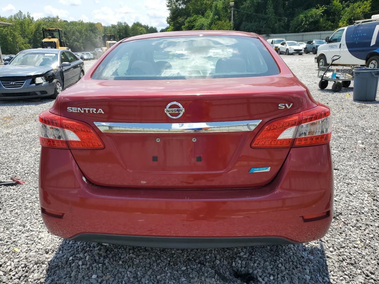 2013 Nissan Sentra S - Фото 6