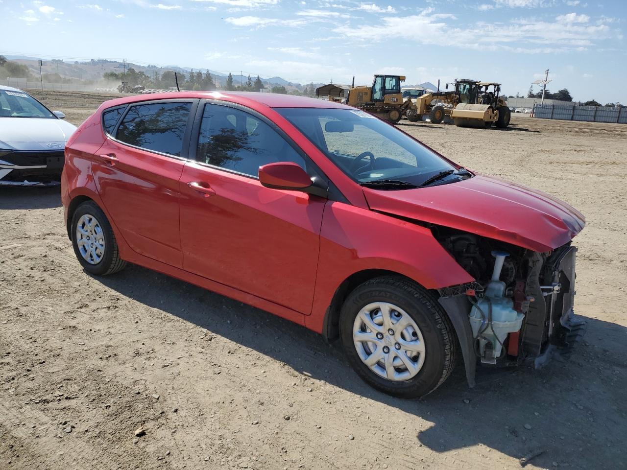 2013 Hyundai Accent Gls - Фото 4