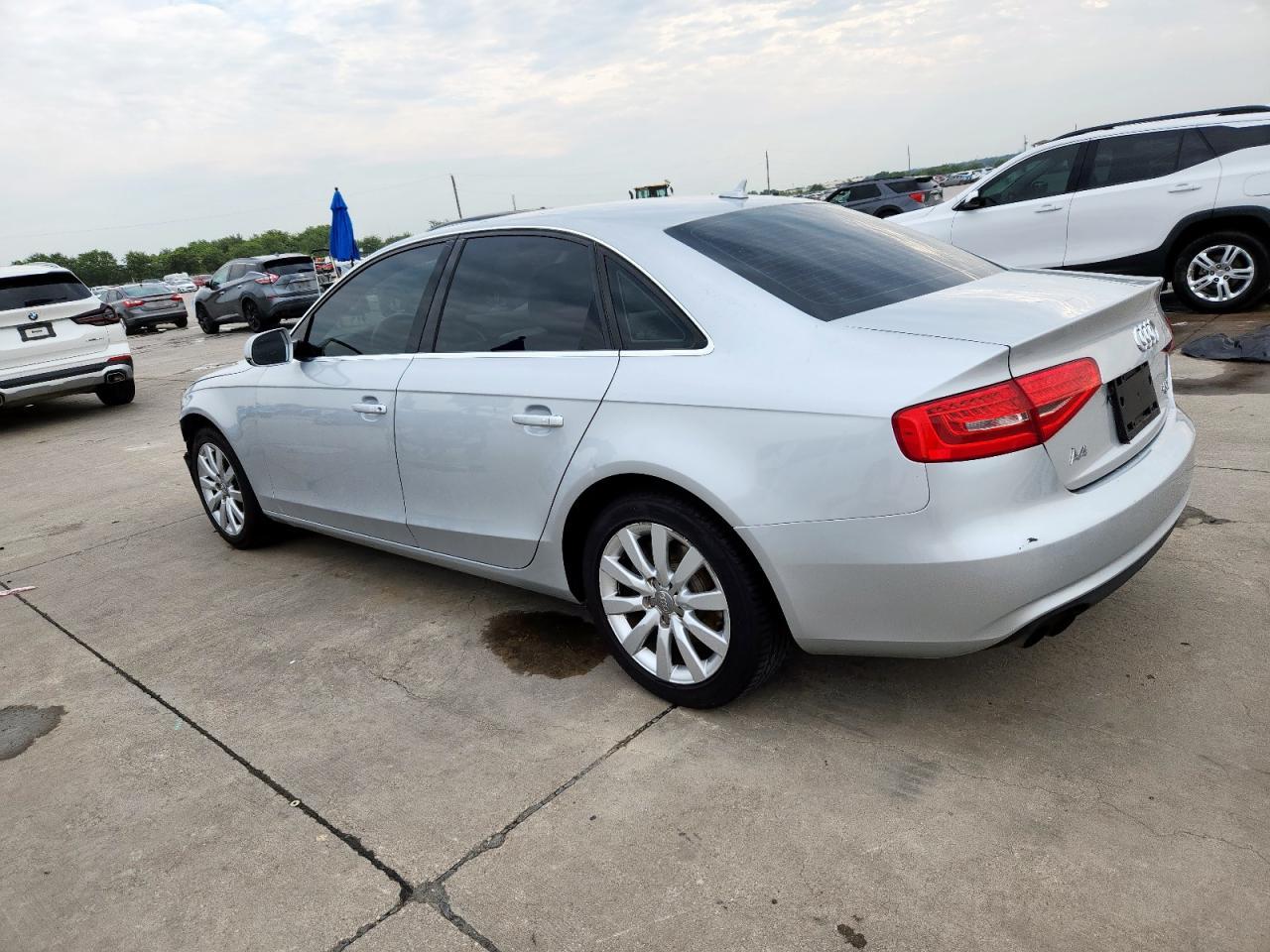 2013 Audi A4 Premium - Фото 2