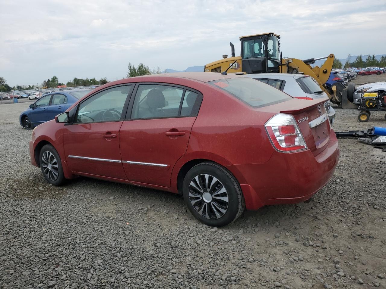 2011 Nissan Sentra 2.0 - Image 2