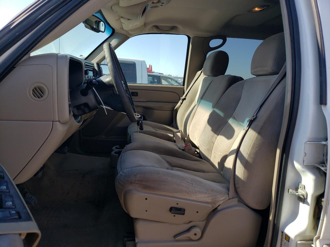 2004 Chevrolet Silverado K2500 Heavy Duty - Фото 7