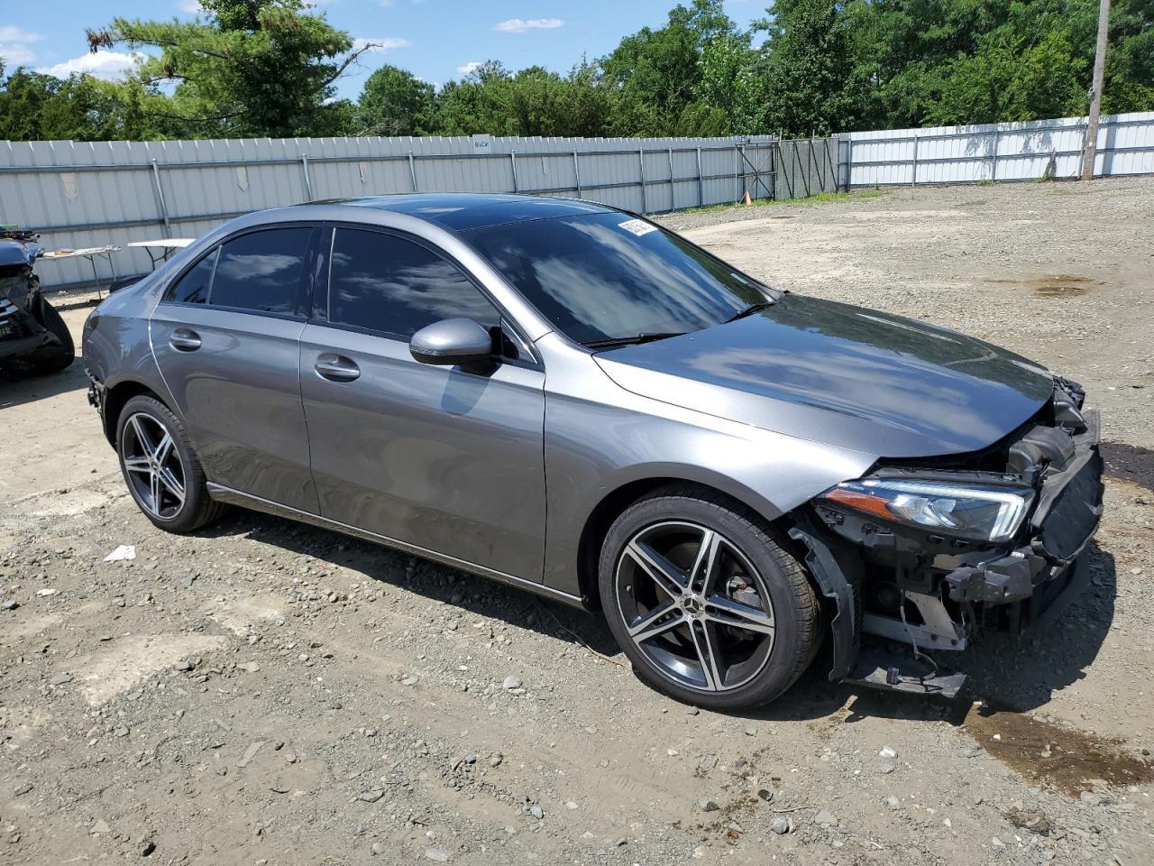 2019 Mercedes-Benz A 220 4Matic - Фото 4