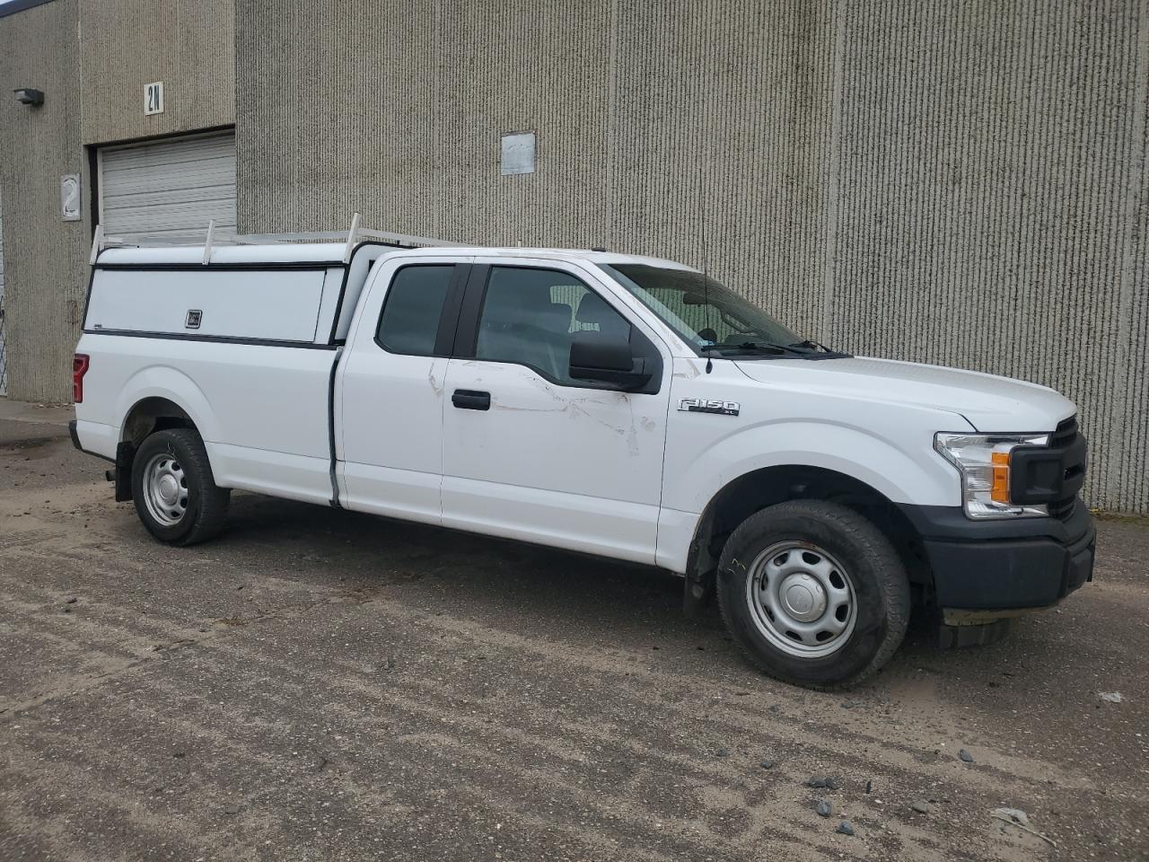 2019 Ford F150 Super Cab - Image 4