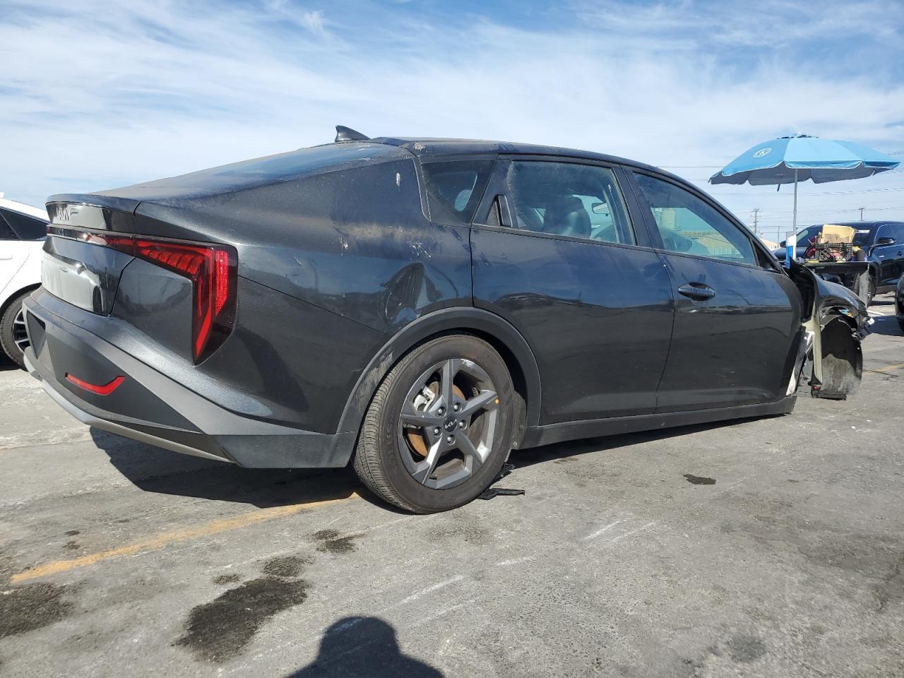 2025 Kia K4 Lx - Image 3