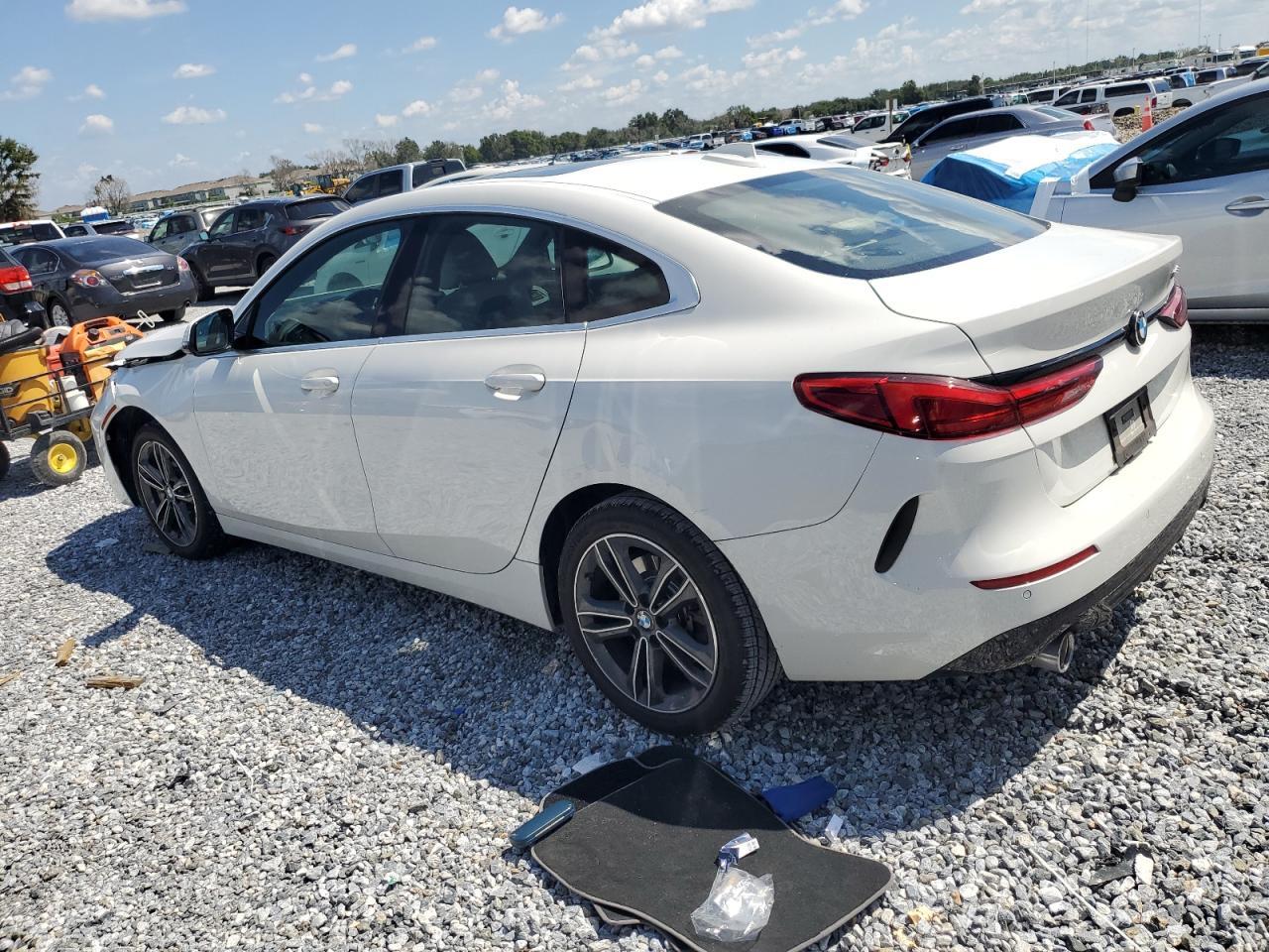 2021 BMW 228I - Фото 2