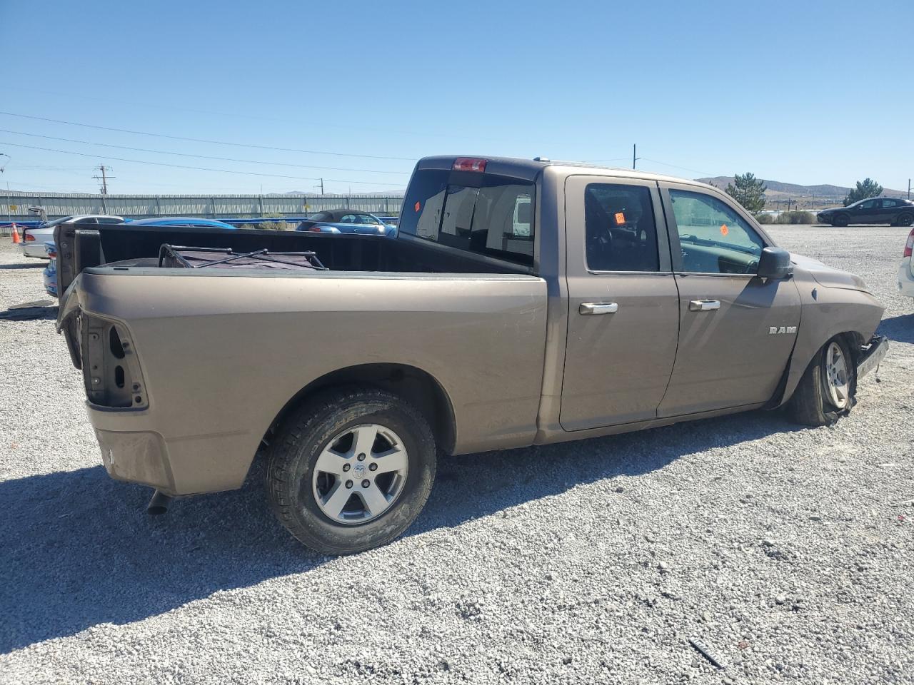 2010 Dodge Ram 1500 - Фото 3