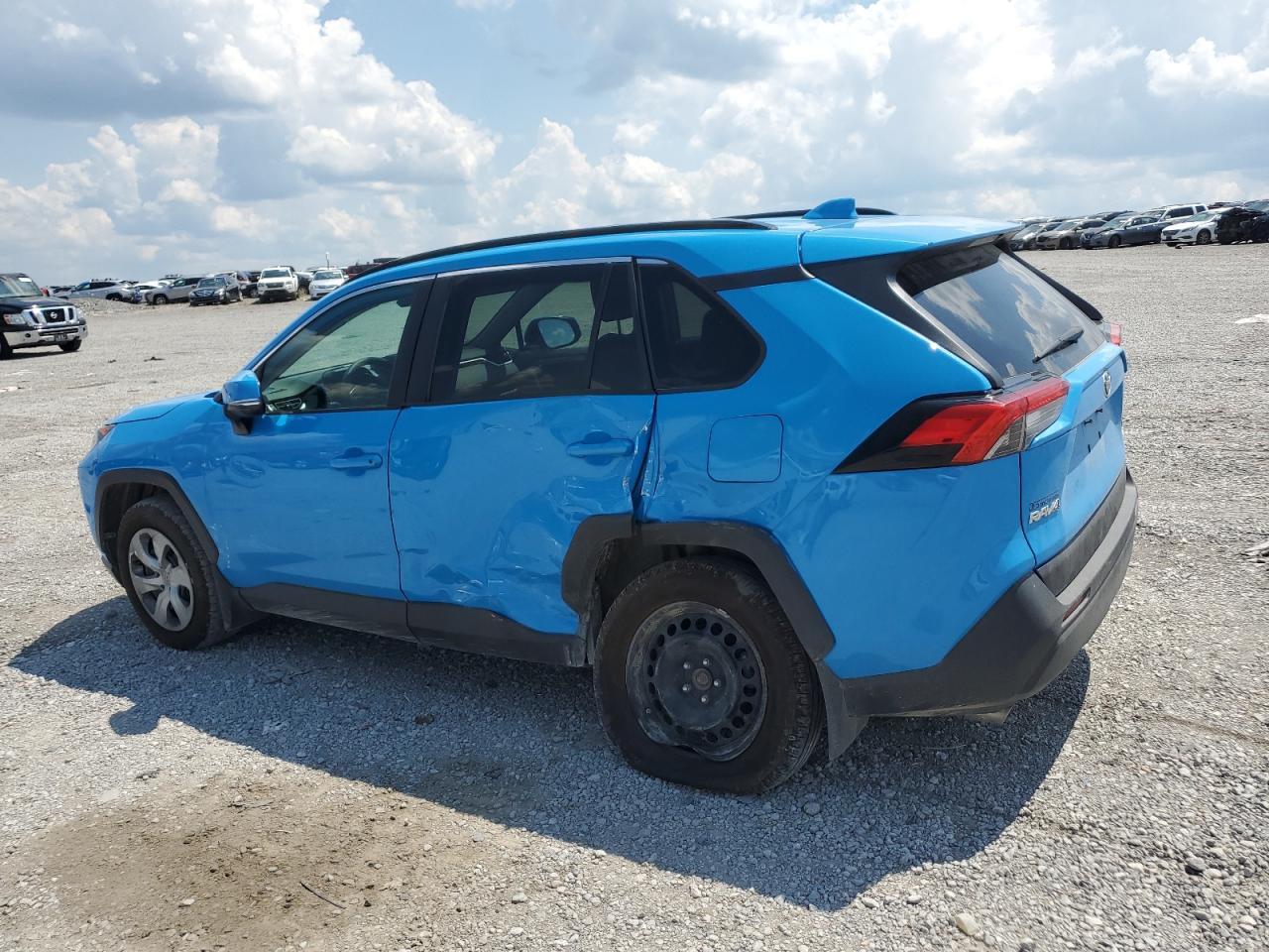 2020 Toyota Rav4 Le - Фото 2