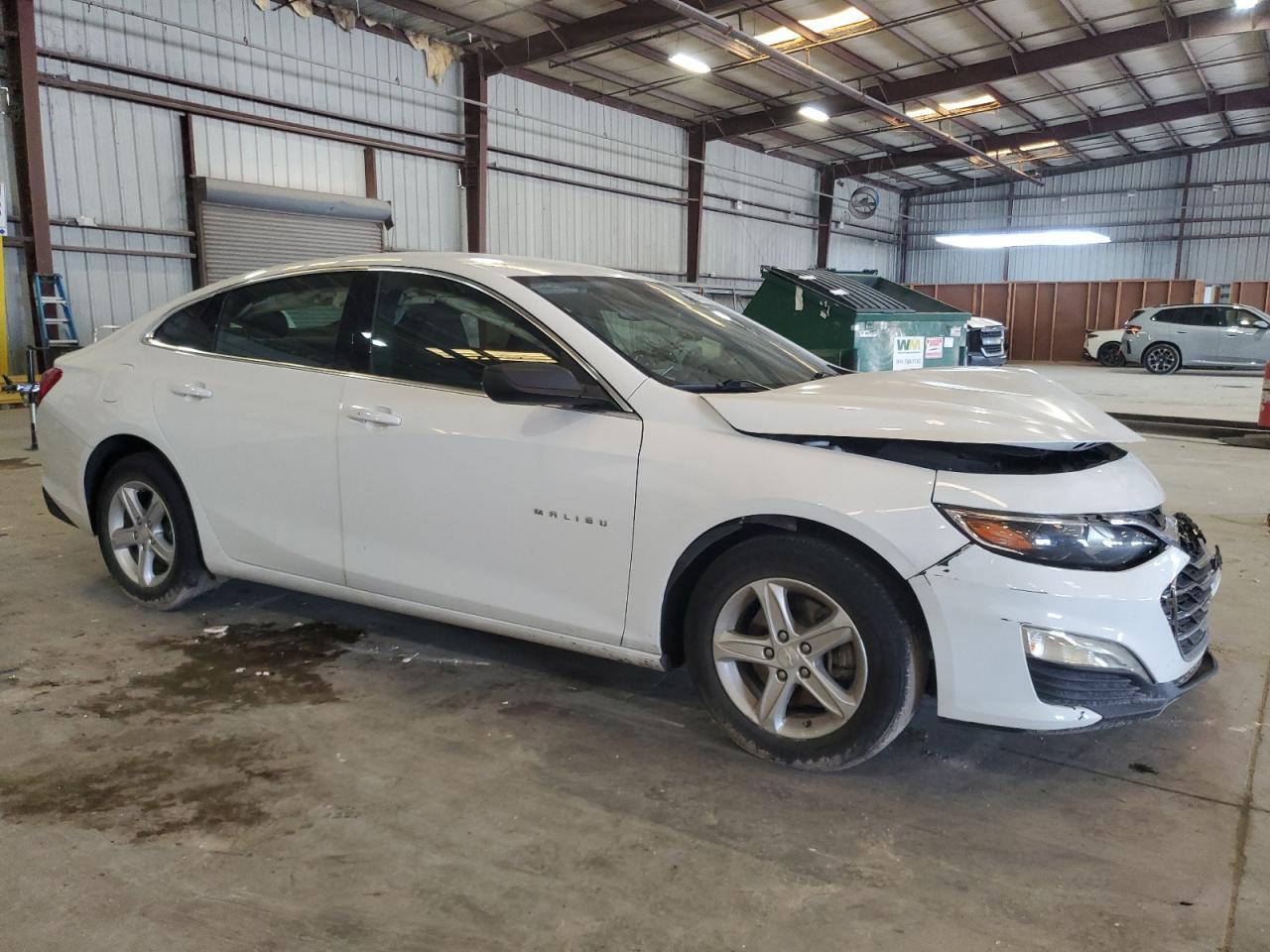 2023 Chevrolet Malibu Ls - Image 4