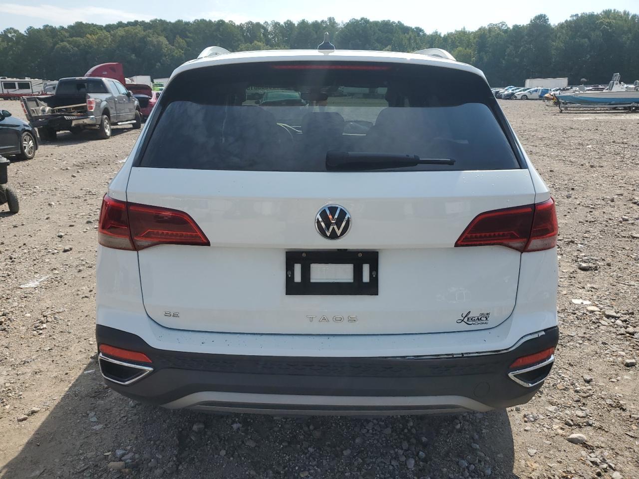 2024 Volkswagen Taos Se - Фото 6