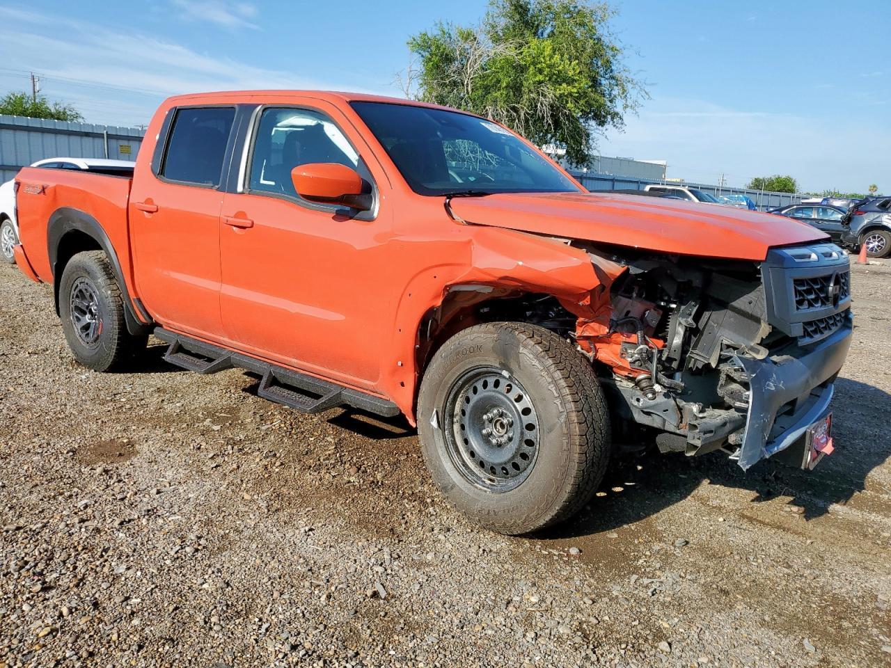 2025 Nissan Frontier S - Image 4