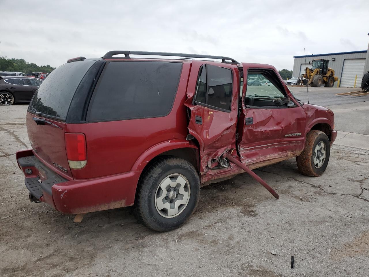 2002 Chevrolet Blazer - Image 3