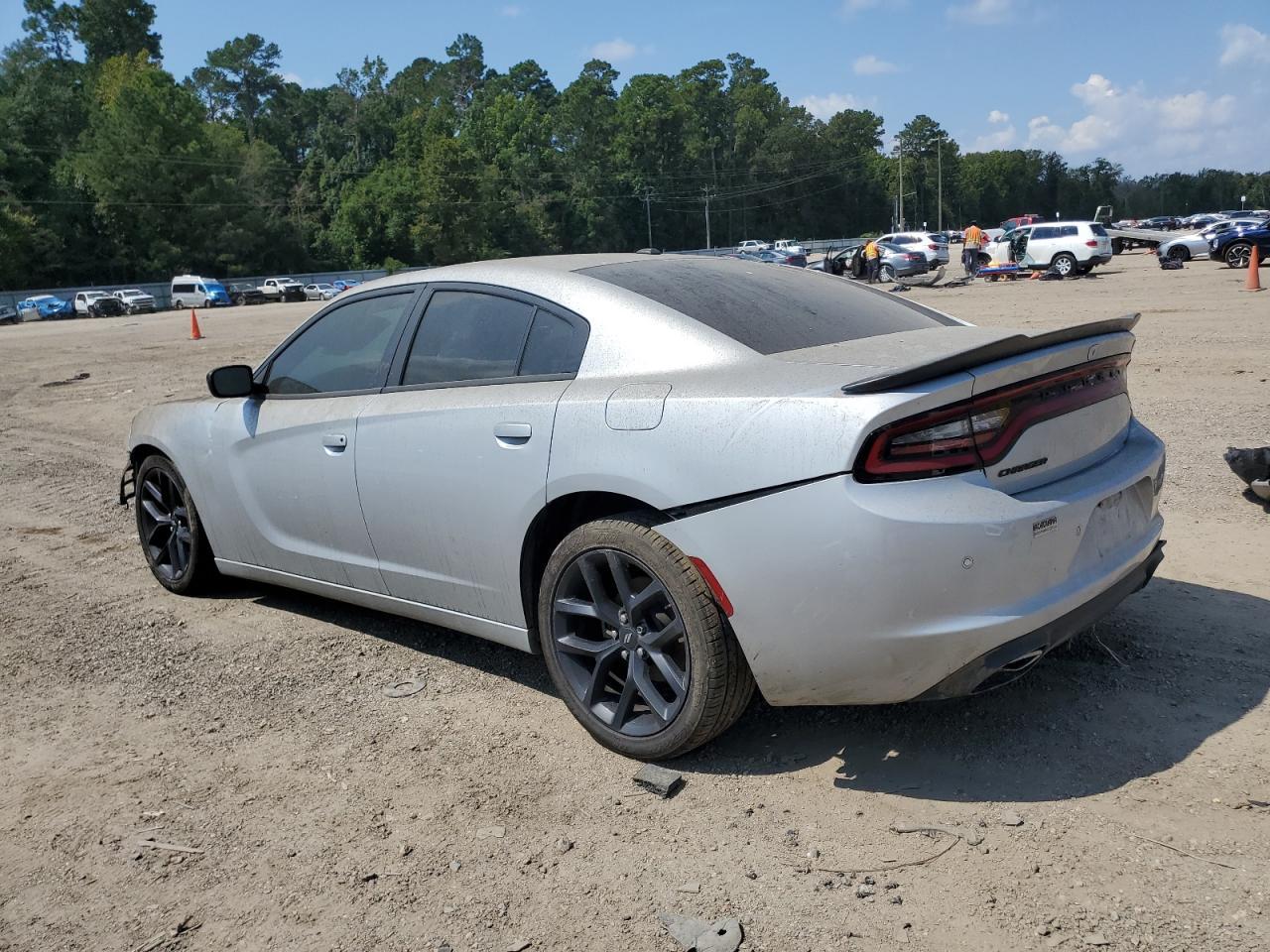 2021 Dodge Charger Sxt - Фото 2