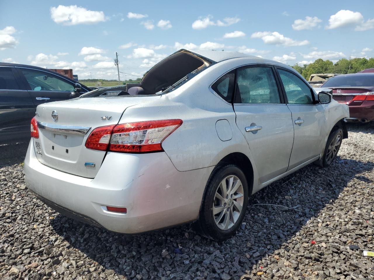 2013 Nissan Sentra S - Фото 3
