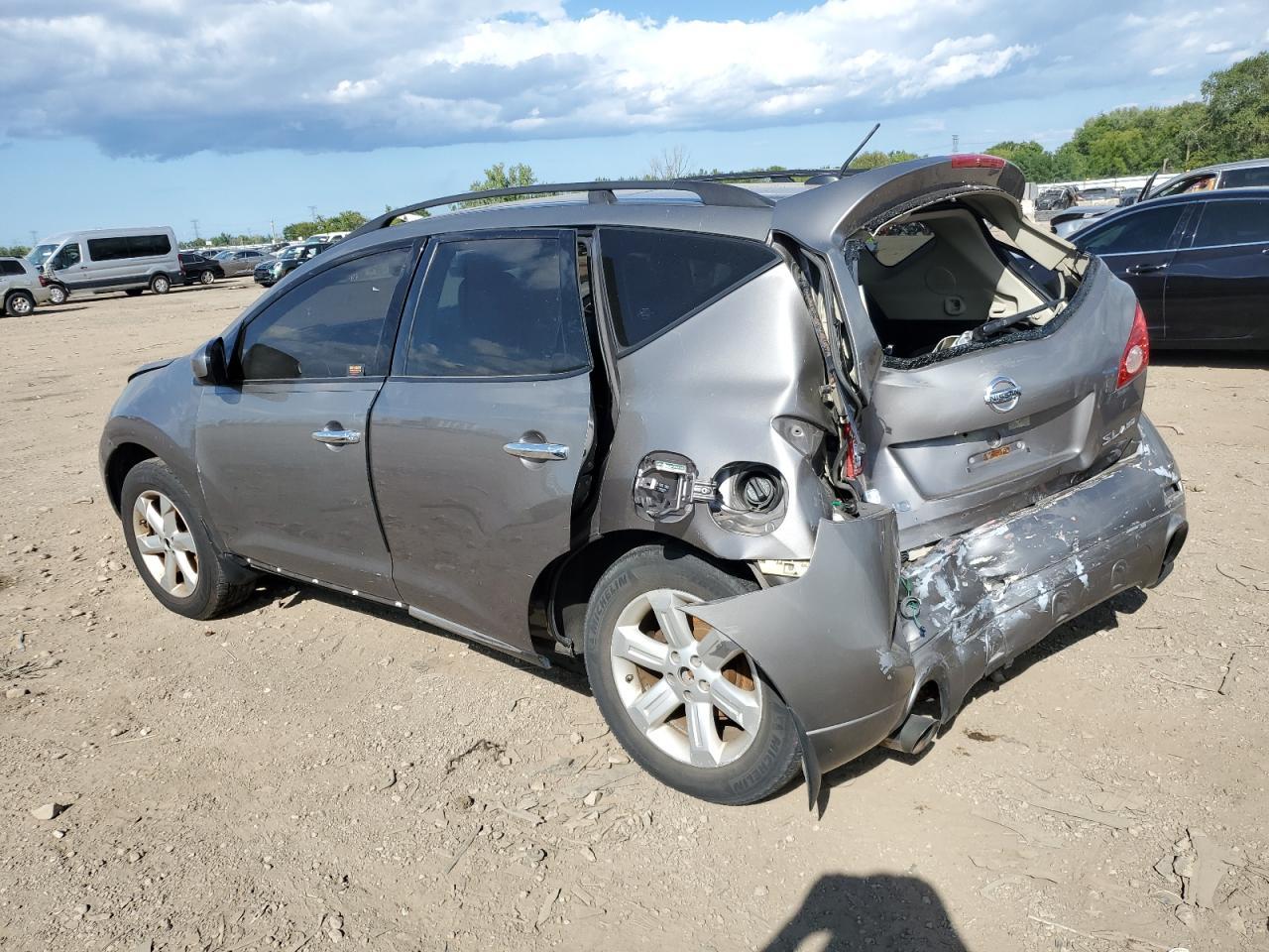 2010 Nissan Murano S - Image 2