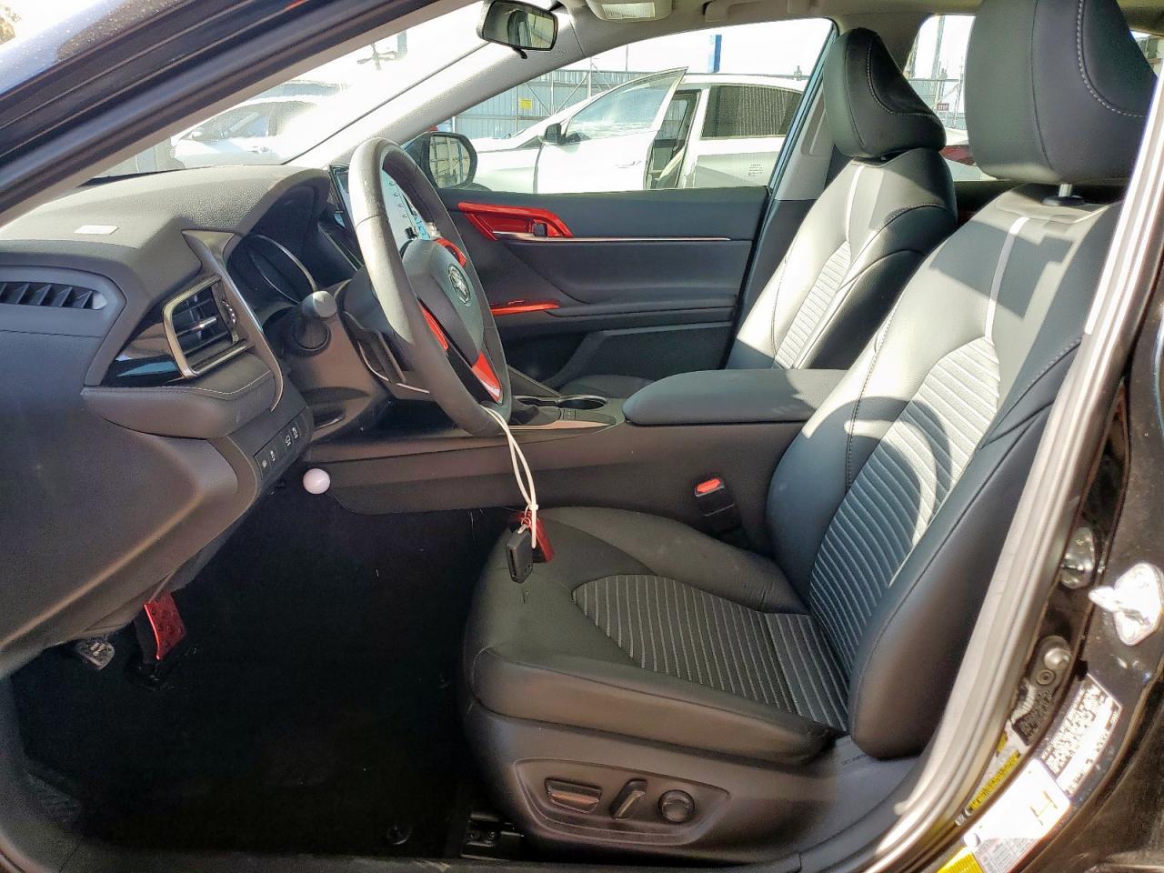 2024 Toyota Camry Se Night Shade - Image 7
